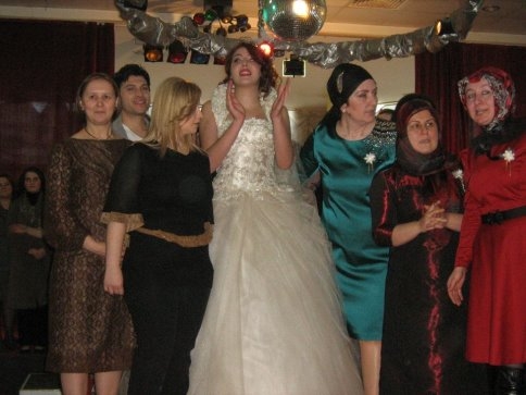 Dünya Güzeli Akyazı’da