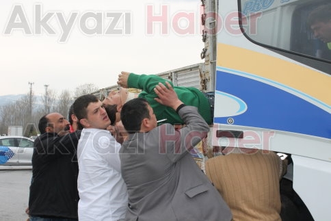 Akyazı Gişelerinde Trafik Kazası 