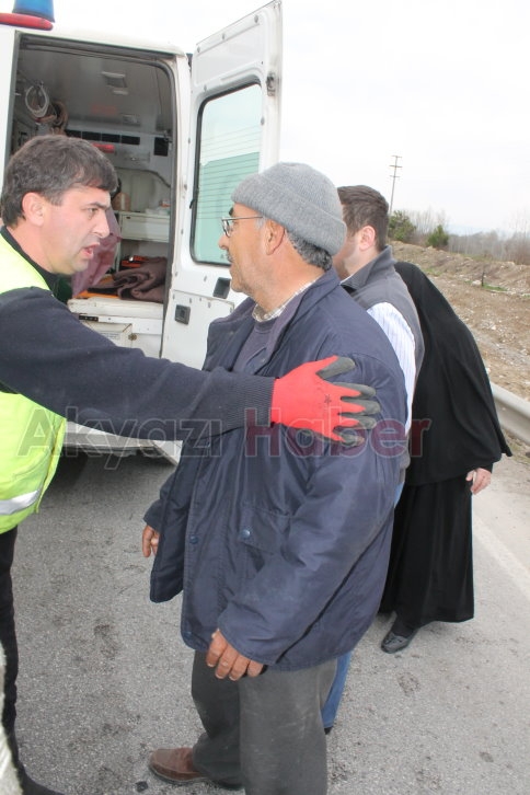 Akyazı Gişelerinde Trafik Kazası 