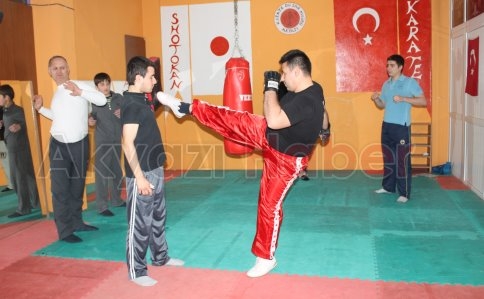 Kickboks Çalışmaları Başladı