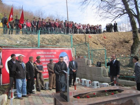 Dokurcun Lisesi Öğrencileri Şehitleri Unutmadı!