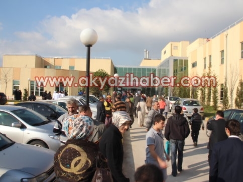 EKG için çıkarttığı bilezikler çalındı! 