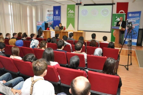 Bursa’da Gençlik Zirvesi Sakarya İlini Akyazı Gençlik Meclisi Temsil Etti!