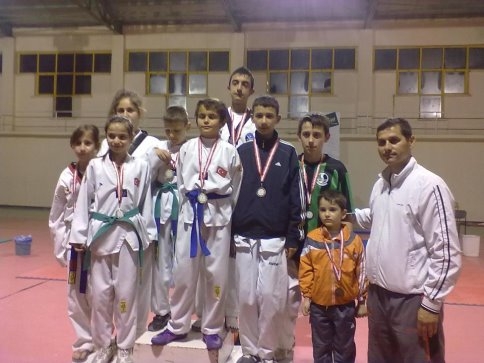 Akyazı’ lı Taekwondocuların Büyük Başarısı!