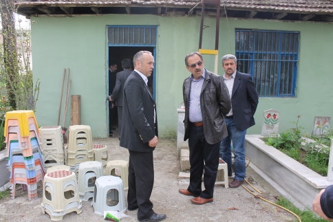 Hırsızlar Mezarlıklara Dadandılar!