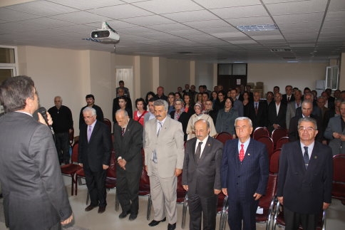 Cahil Kravatlı Eşşekler Yetiştiriyoruz!