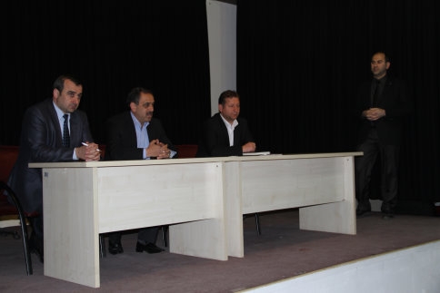 Akyazı Belediyesi İşsiz Vatandaşlara İş Bulmak İçin Seferber Oluyor!