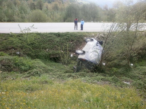 Para Nakil Aracı Kaza Yaptı!