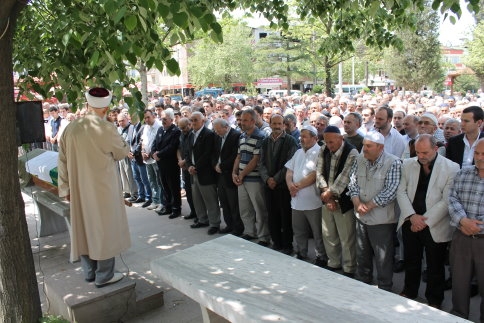 Kenan Sofuoğlunun Babaanne Acısı!