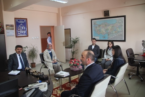 Mesut Papatya Akyazı Birincilerini Kabul Etti