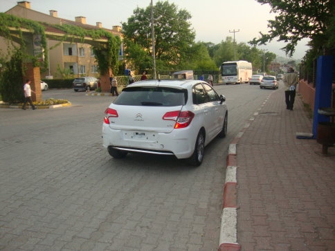 İhlas Kuzuluk Kaplıcaları önünde kaza