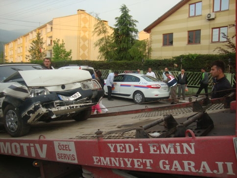 İhlas Kuzuluk Kaplıcaları önünde kaza