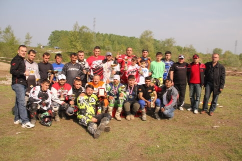 Motorlar Havada Uçtu!