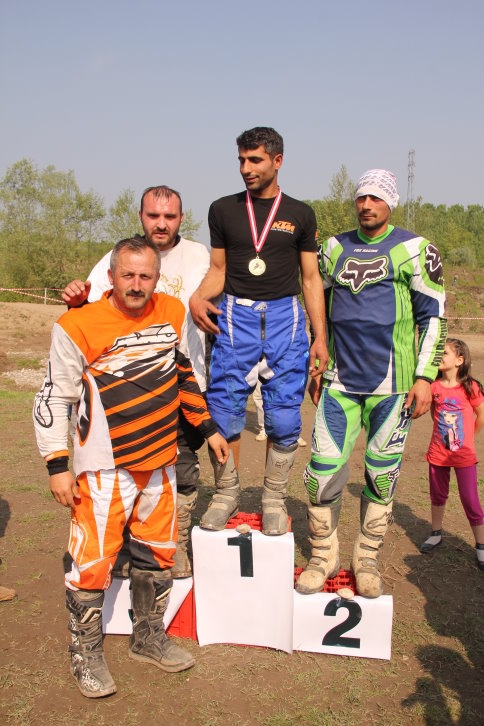 Motorlar Havada Uçtu!