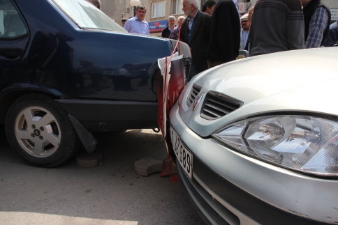 Akyazı Belediyesi Önünde Zincirleme Kaza!