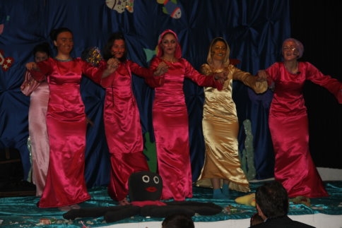 Sakarya Sağlık Hizmetleri Myo'dan Çocuklara Anlamlı Tiyatro Gösterisi!