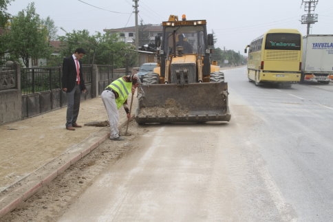 Akyazı Belediyesi Çalışıyor!