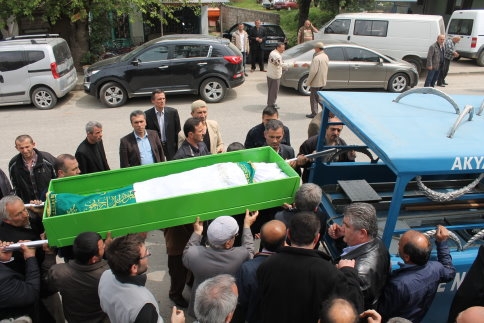 Kazım Birinci Gözyaşları İle Defin Edildi!