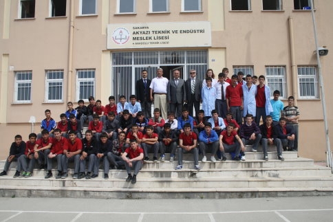 Akyazı E.M.L’de Terörle Mücadele Semineri