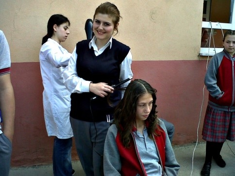 Akyazi Kiz Teknik Meslek Lisesinden Örnek Toplum Projesi