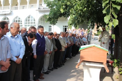 Naci Fazlıoğlu Toprağa Verildi