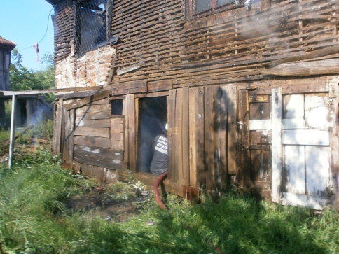 Akyazı Güzlek Köyünde Ev Yangını!