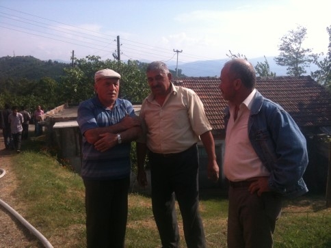 Akyazı Güzlek Köyünde Ev Yangını!