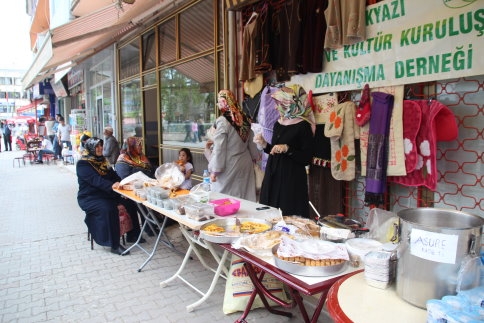 Öğrencilere Yardım için Kermes Düzenlendi!