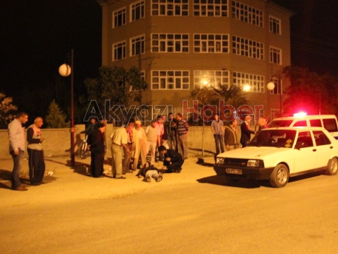 Pazar Yeri Önünde Darp