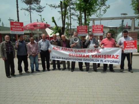 275.Başörtüsüne Özgürlük Basın Açıklaması