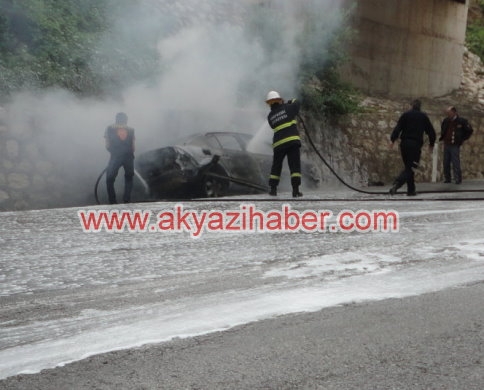 Otomobil Alev Alev Yandı