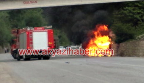 Otomobil Alev Alev Yandı