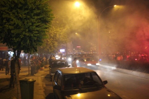 Galatasaray Taraftarları Sokaklara Döküldü