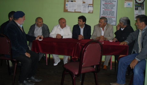 Ak Parti Köy ve Mahe Ziyaretlerini sürdürüyor. 