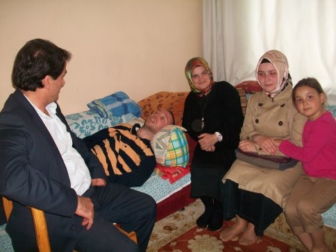 Ak Kadınlar Engellileri Unutmadı