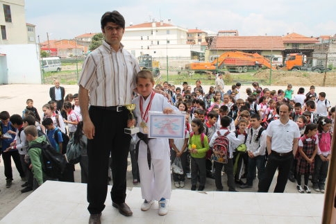 Başarıları Ödülsüz Kalmadı