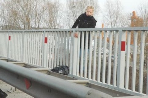 Sakarya Köprüsünde İntihar Eden Kadının Cesedi Bulundu 