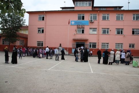 Öğretmenlerin Hakkı Öğrencileri Mağdur Etti