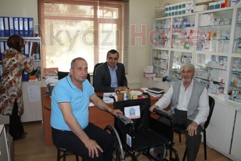 Akyazı Belediyesi Engelleri Kaldırıyor