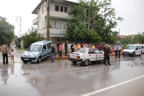 İmam Hatip Önünde Trafik Kazası