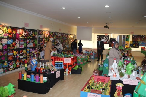 Gülistan çocuk yuvası sergisi törenle açıldı