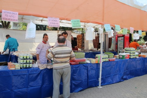 Akyazı’da Dev Kermes Açıldı!