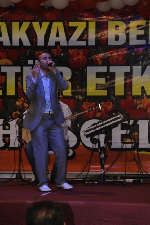 Akyazı’da Muhteşem Fetih Gecesi Coşkuyla Kutlandı