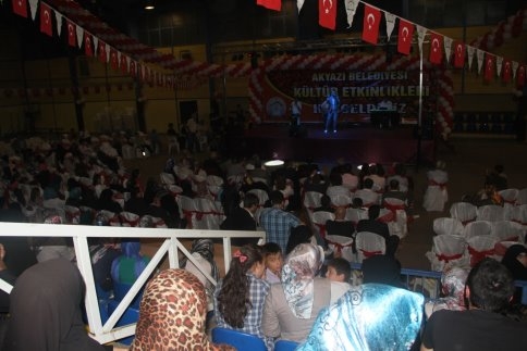 Akyazı’da Muhteşem Fetih Gecesi Coşkuyla Kutlandı