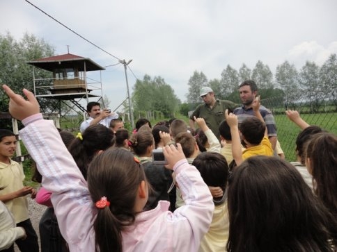 Paris İlköğretim Süt Sığırcığını Öğreniyor