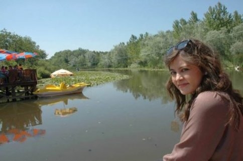 Yüzlerce Kilometre Uzaktan Görmeye Geliyorlar