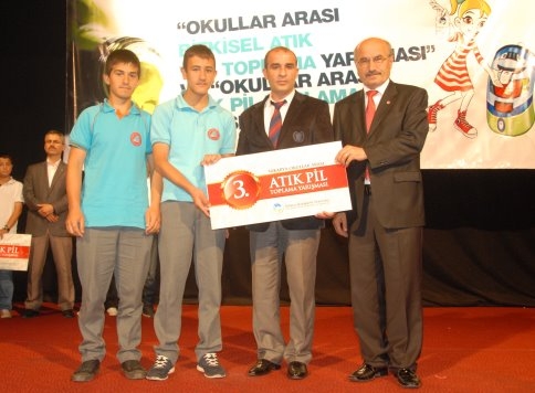 271 Kilo Atık Pil Topladılar