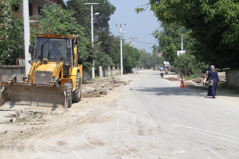 Akyazı Belediyesi Asfaltlama Hazırlıkları Başladı