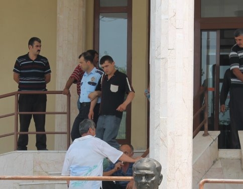 Akyazı Adliyesinde Kavga 