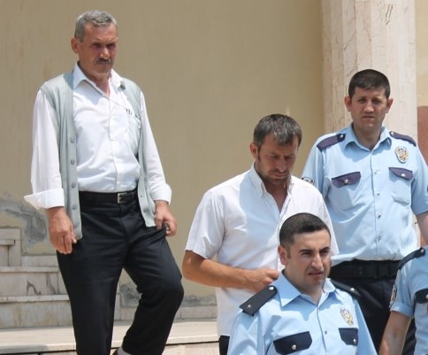 Akyazı Adliyesinde Kavga 